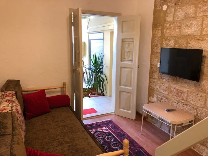 Biban Guest House Mezzanine Apartments for Rent in Batroun, North