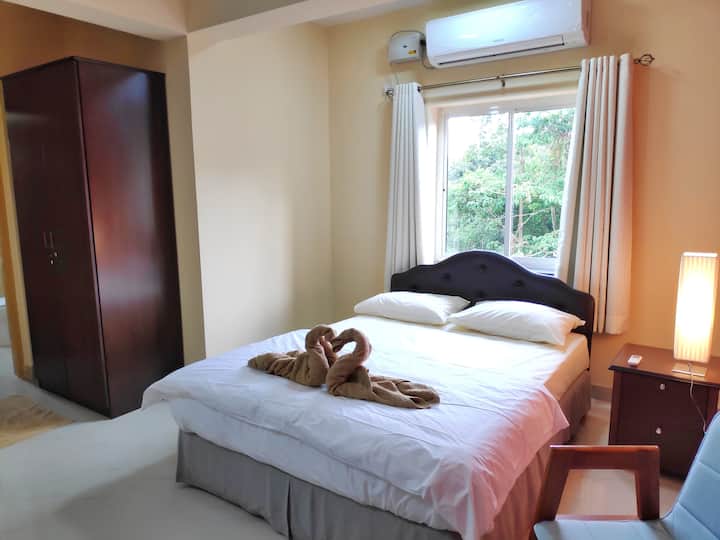 Miramar Holiday Rentals & Homes Miramar, Panaji, India Airbnb