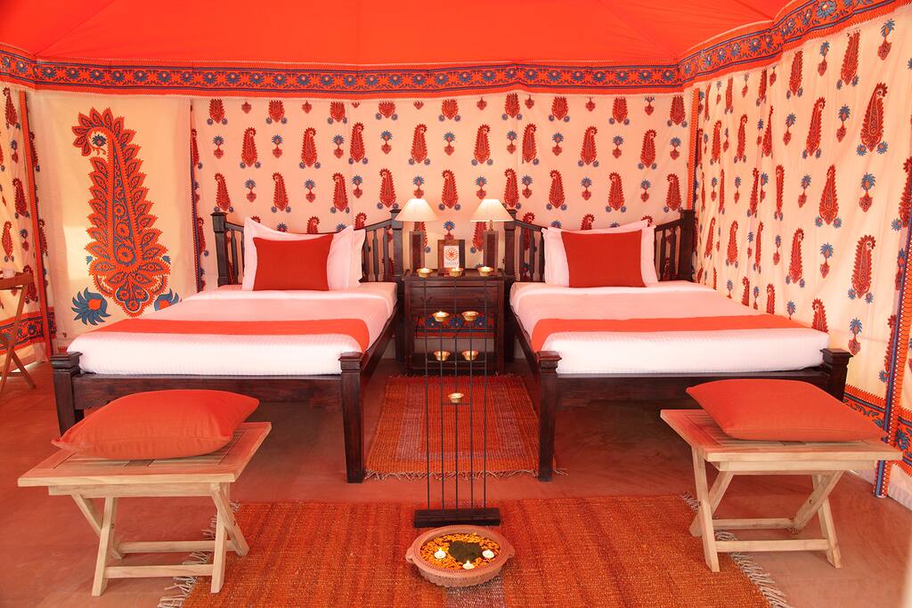 Luxury Tent Staying Conditions