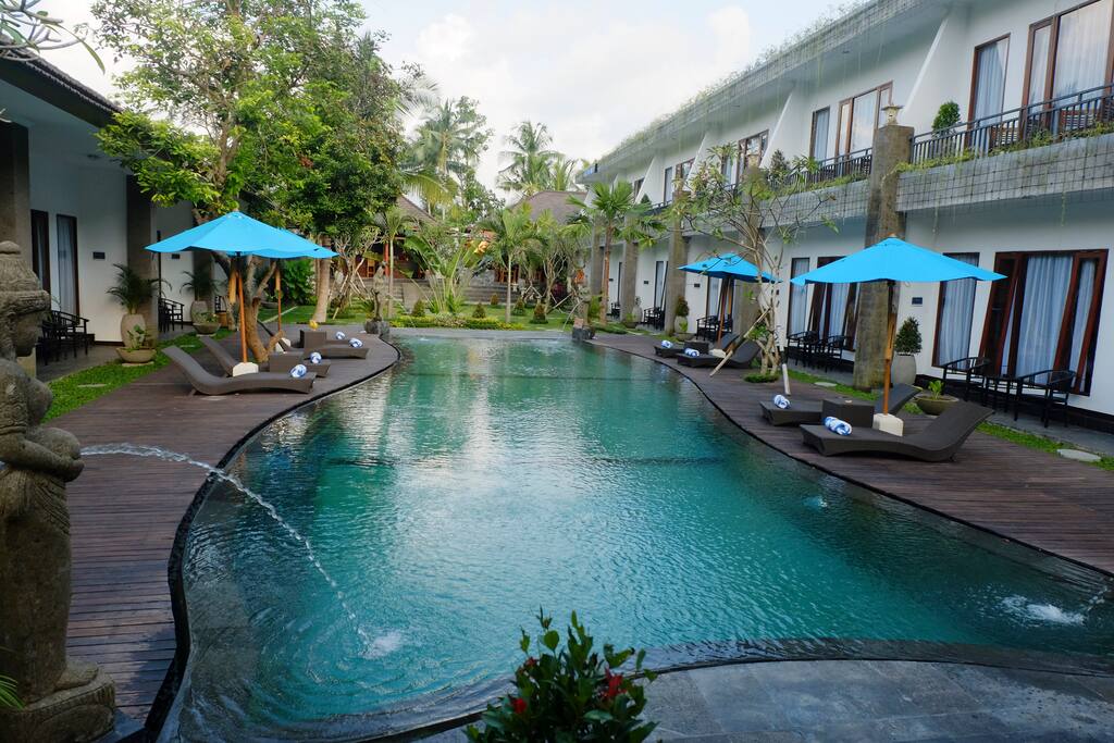Kolam Renang