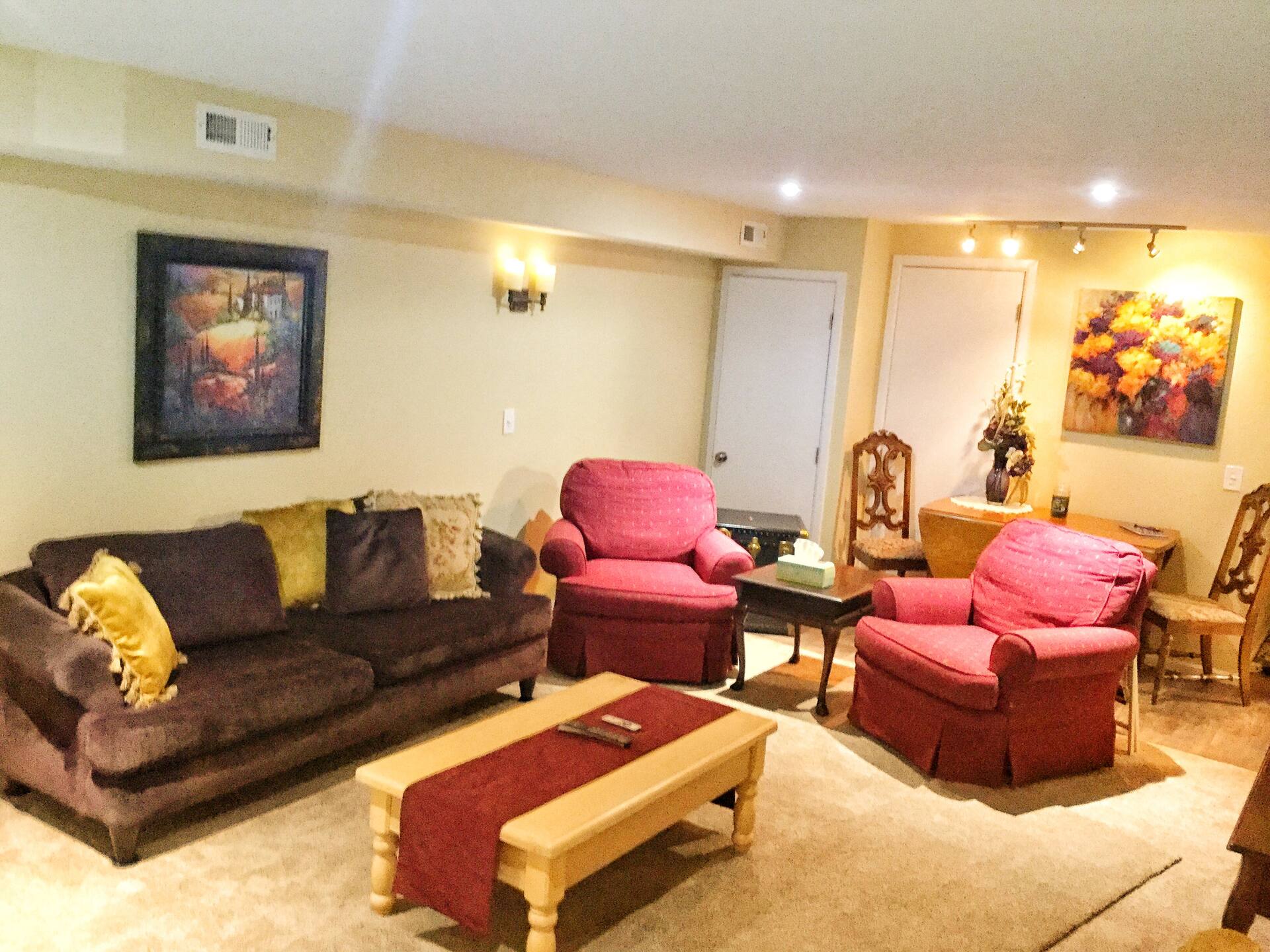 CedarWood Haven Close to Silverwood/Golf/hiking