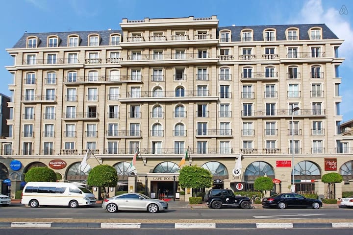 Five Star 2 Bed 2 Bath Luxury Hotel Suite