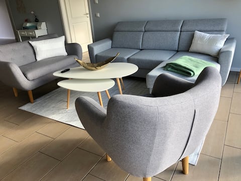 Top performing Airbnb: Getaway with panoramic views (3-room apartment) with wallbox in Sächsische Schweiz Osterzgebirge