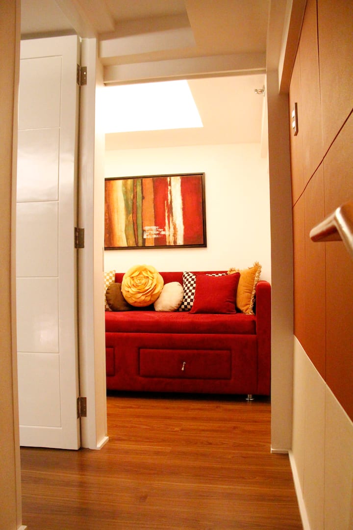 Chambre2 (Pic2) (10 m ² de plus ou de moins) ; avec (1) lit jumeau pouvant accueillir 1 personne