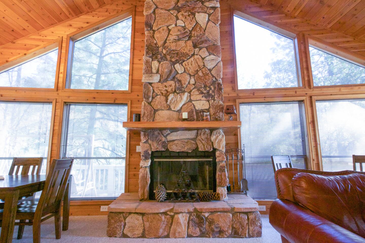 Pinetime Luxury Cabin In Pine Az Sleeps 9 Cabins For Rent In Pine