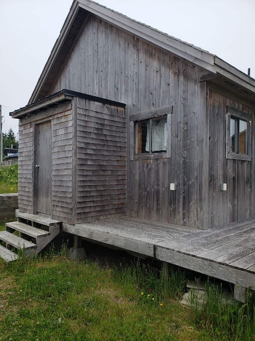 This is the entrance to the cabin.