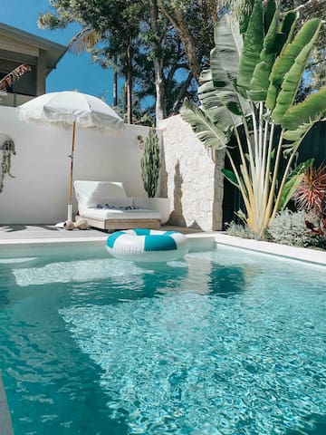 Rosewood Beach House *NEW POOL*