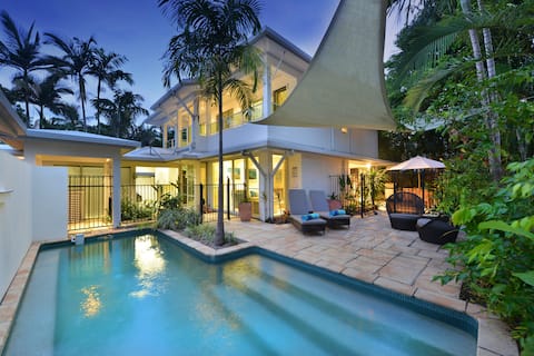 Successful Airbnb property: Reef Villa Port Douglas in Douglas Shire