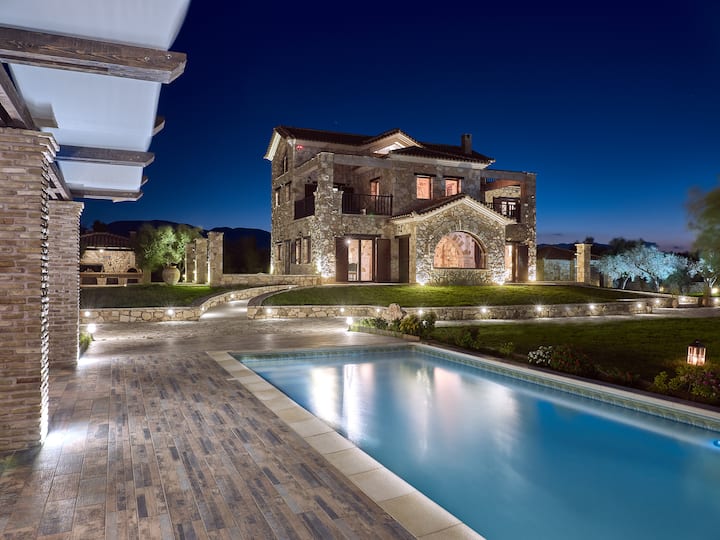 Awarded As World 5th, Palazzo Di P Villa - Zante