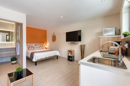 Luxueux studio (2) situé au cœur de Grand Case