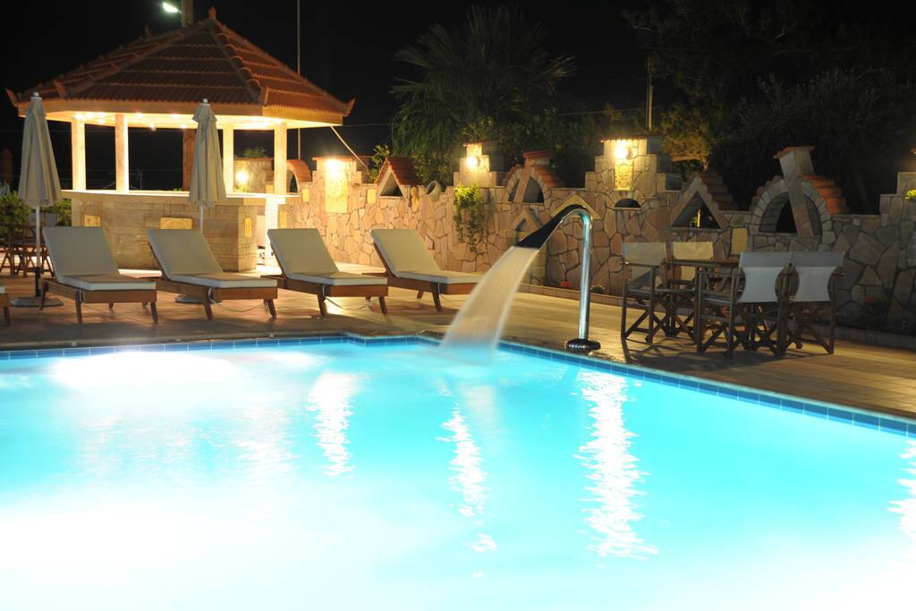 NIGHT POOL VIEW