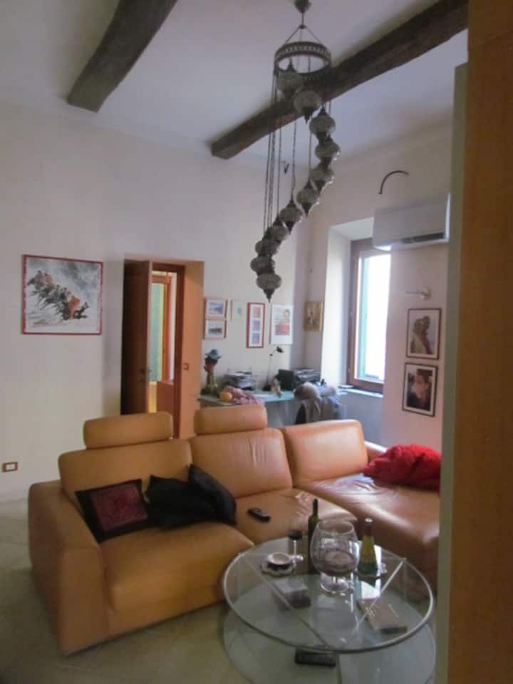 Beautiful Cosy Rebuilt Appartment - Terracina