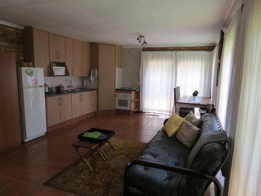 Open plan Kitchen and dinning