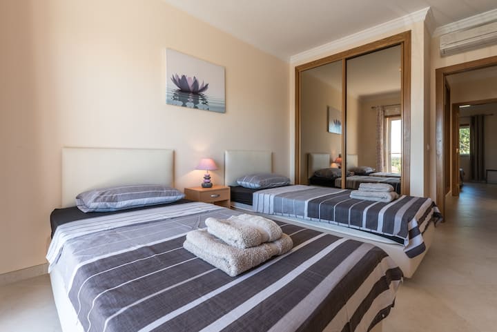 2. spálňa s 2 samostatnými lôžkami