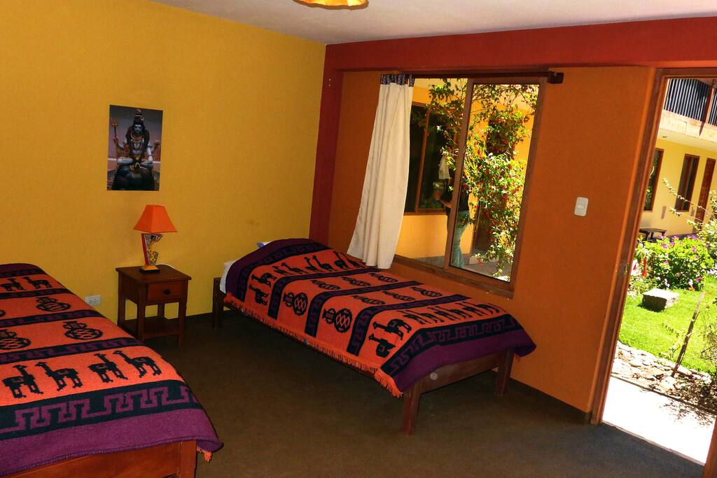 HABITACION COMPARTIDA