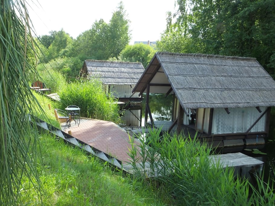 We have 3 bungalows, each can accommodate
2