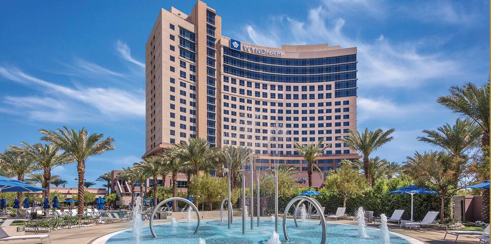 Wyndham Desert Blue * 2BR