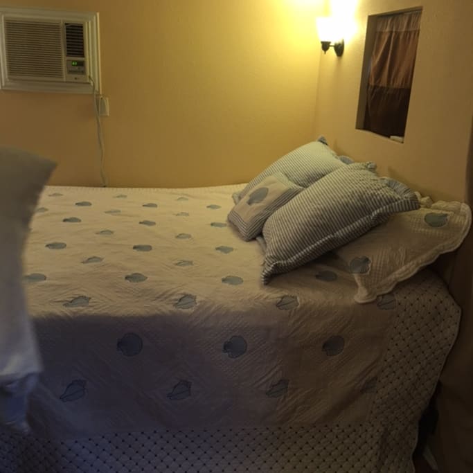 Private Bed