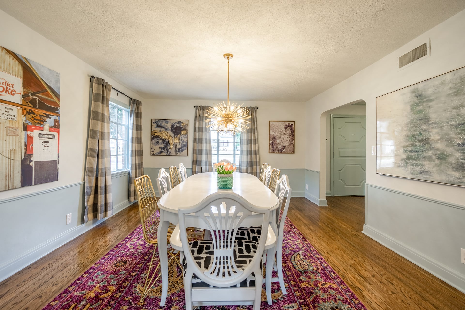 Comfy Colonial - up to 15 ppl, 5 mins to Plaza Dis — Foto 2