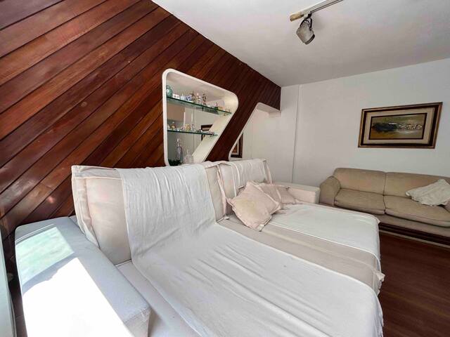 Apartamento clássico, no melhor lugar do Leblon gallery image 3