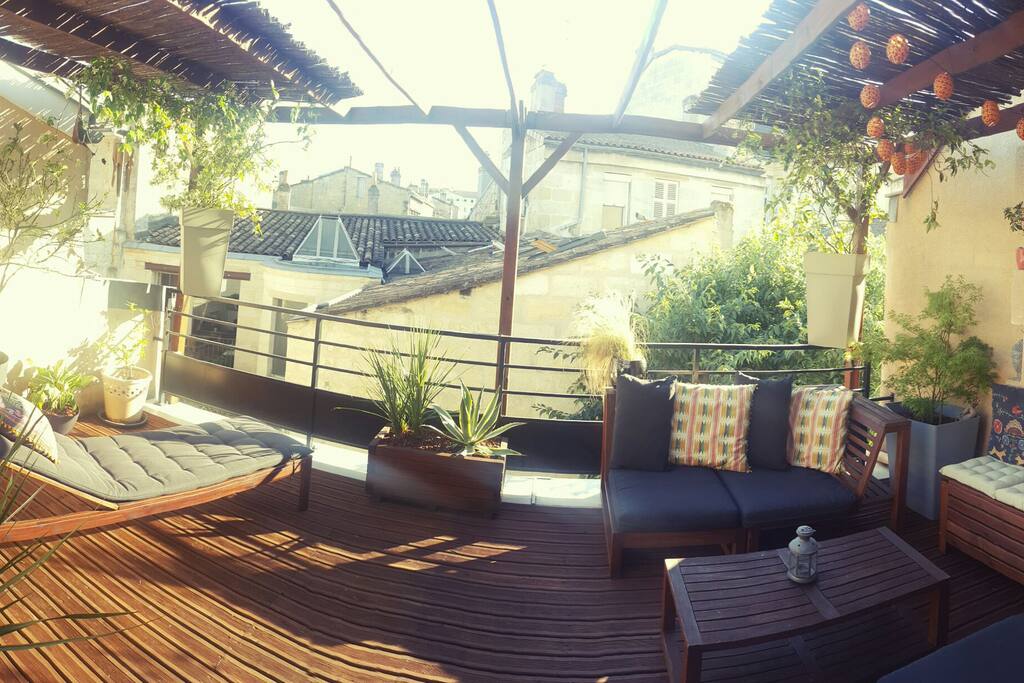 Petit déjeuner sur le rooftop ...