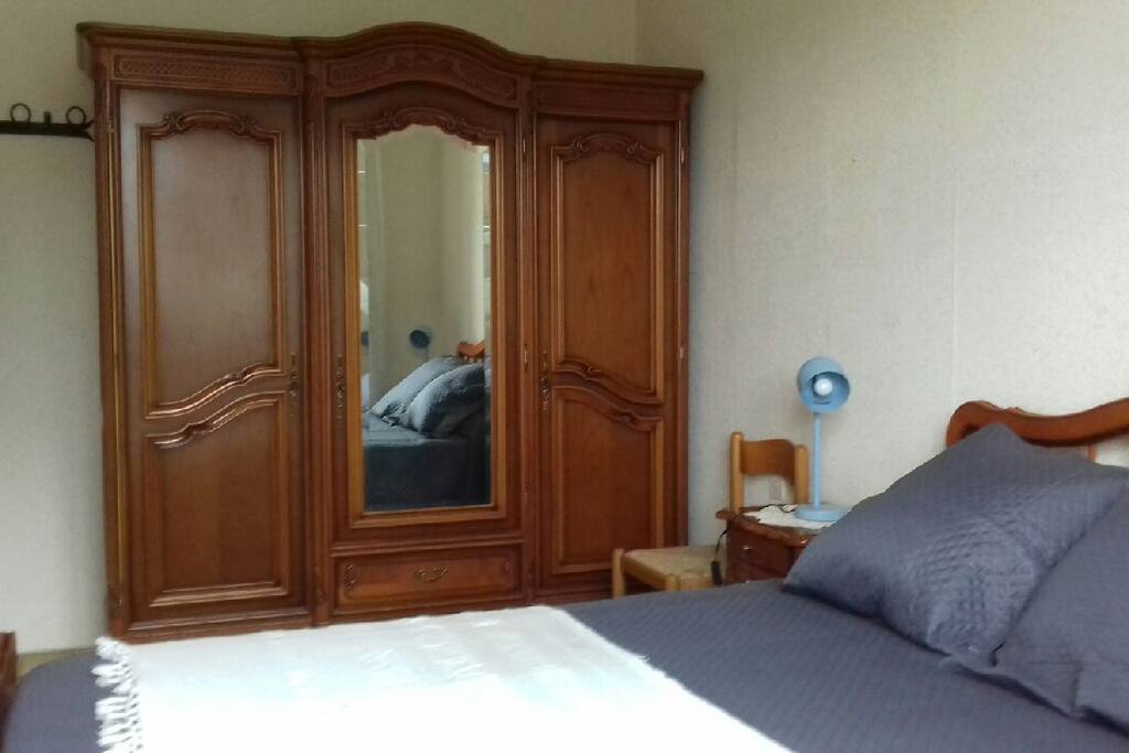 CHAMBRE 1