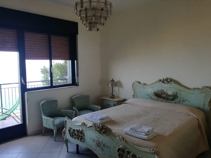 საძინებელი 2