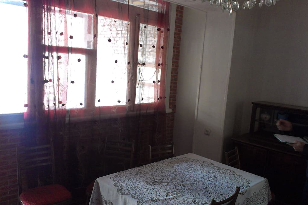 Living Room 2 / bedroom 3