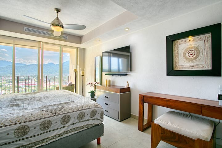 grand-venetian-2403-13_48450819121_o.jpg