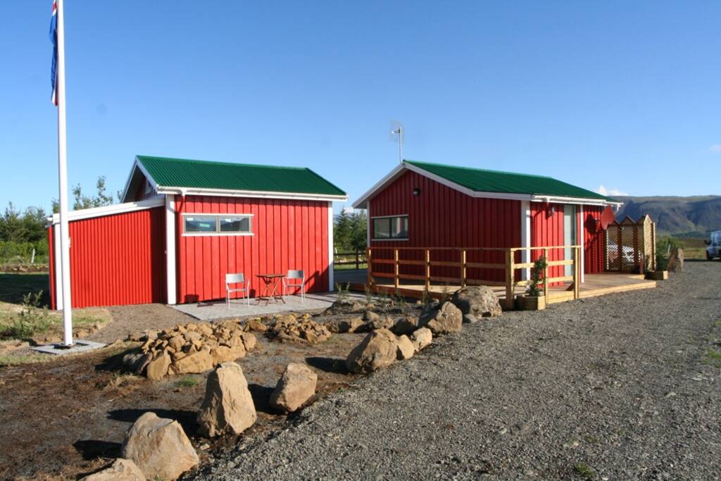 Sólvellir 1 , 2 hús