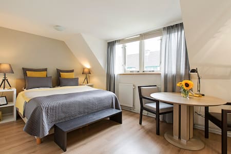 Room with comfortable bed plus bike as a bonus!