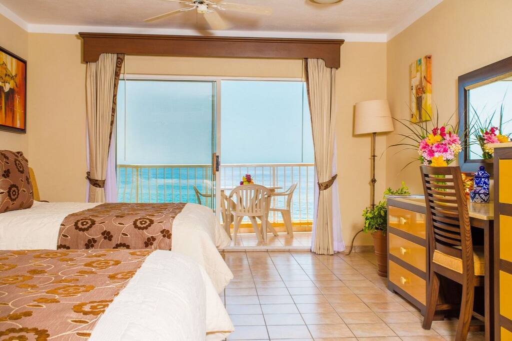 Spacious, classy room