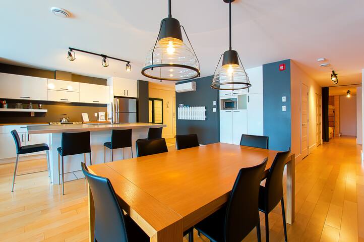 403 – Les Lofts St-Joseph – Par Les Lofts Vieux-QC gallery image 4