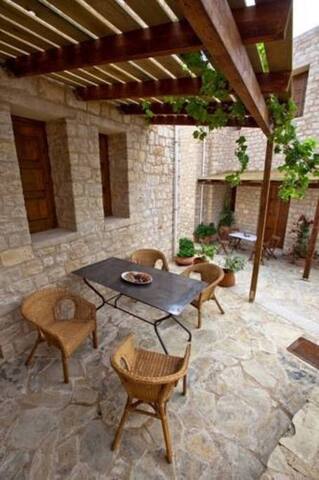 Riza 5 Bedroom Villa gallery image 5