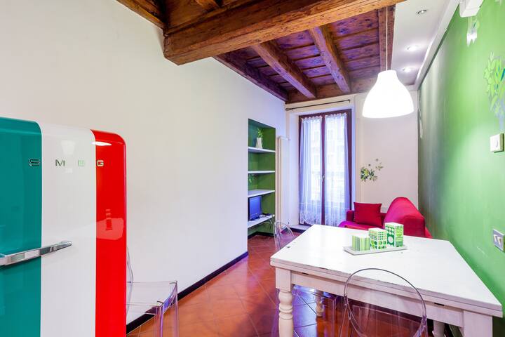 Casa Castelvecchio for 2/4 by FeelHome Abroad