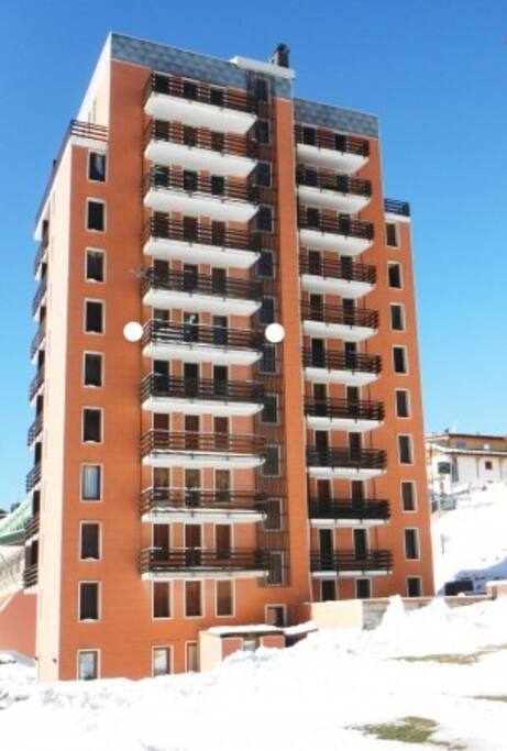 Torre B - Vista Esterni