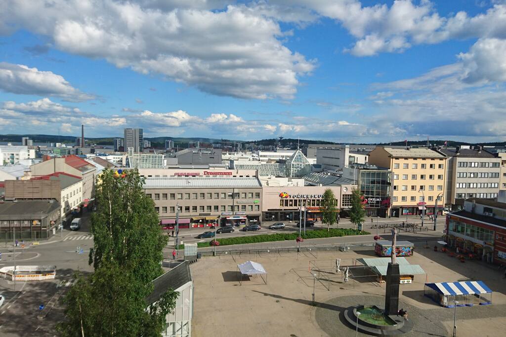 Maisema parvekkeelta