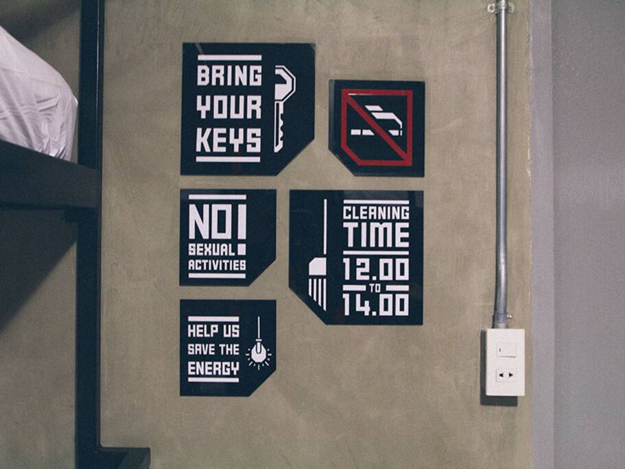 Policy & graphic design