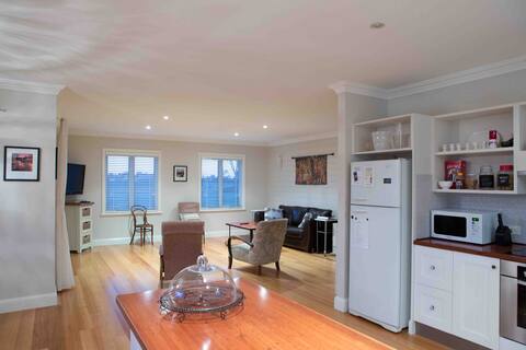 Aurelia's Farm - Cottage B&B