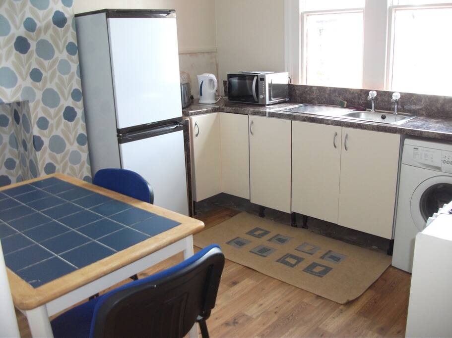 Kitchen /diner
All mod cons.