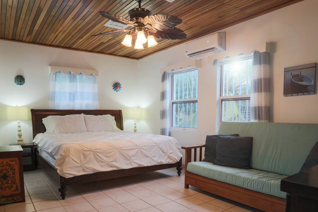 Luxurious king size bed