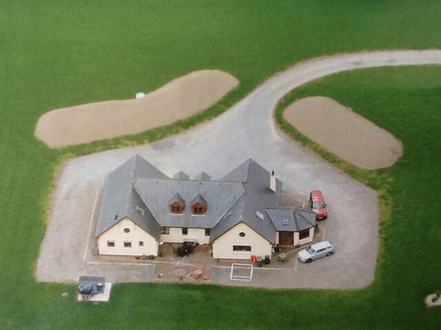 A little piece of heaven gallery image 4