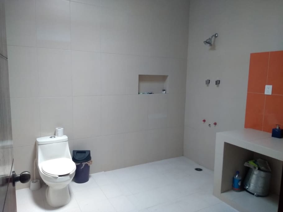 Baño 2 do piso