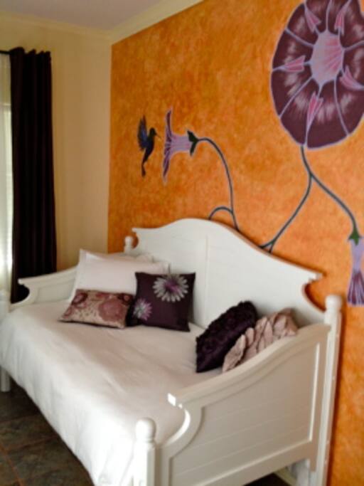 Gloria Sun Room - Left Day Bed. Attached to Savannah room.