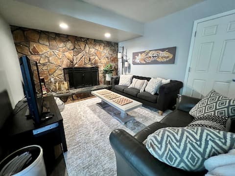 Top performing Airbnb: Coronado House - Unit B, downstairs unit w/sauna in Prescott