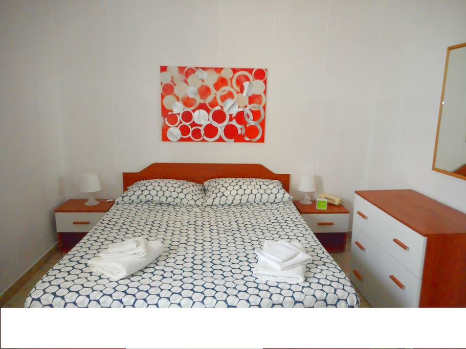 1° camera con letto matrimoniale