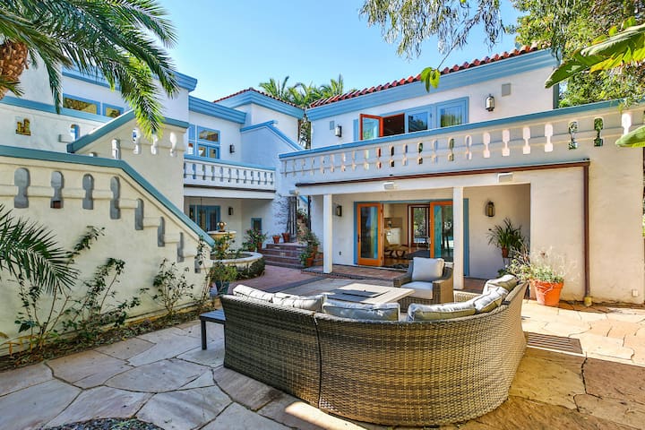 Malibu Broad Beach Ocean View steps to sands gallery image 2