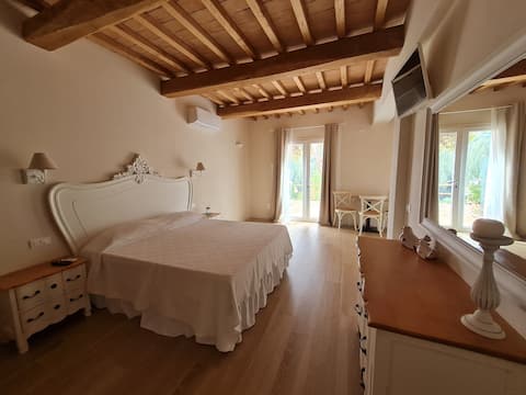 Azienda Agricola Monserrato, immersed in greenery