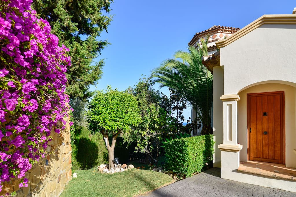Front Entrance Garden