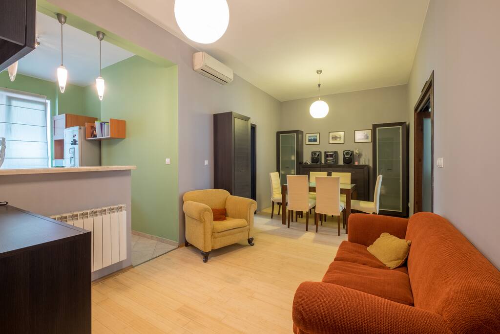 Living Room / Dining Area.
